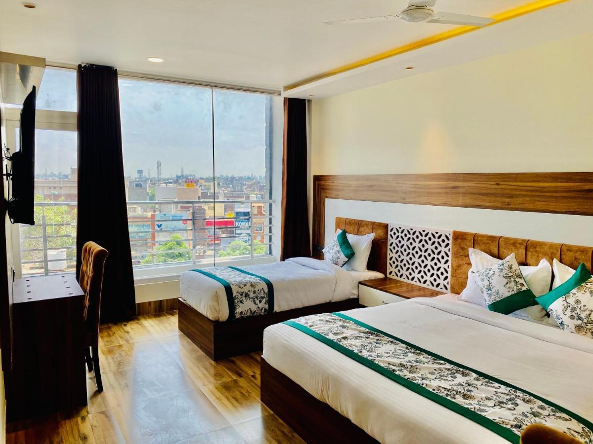Hotel White House By An Hotels - Walking Distance From Golden Temple Amritsar Exterior foto