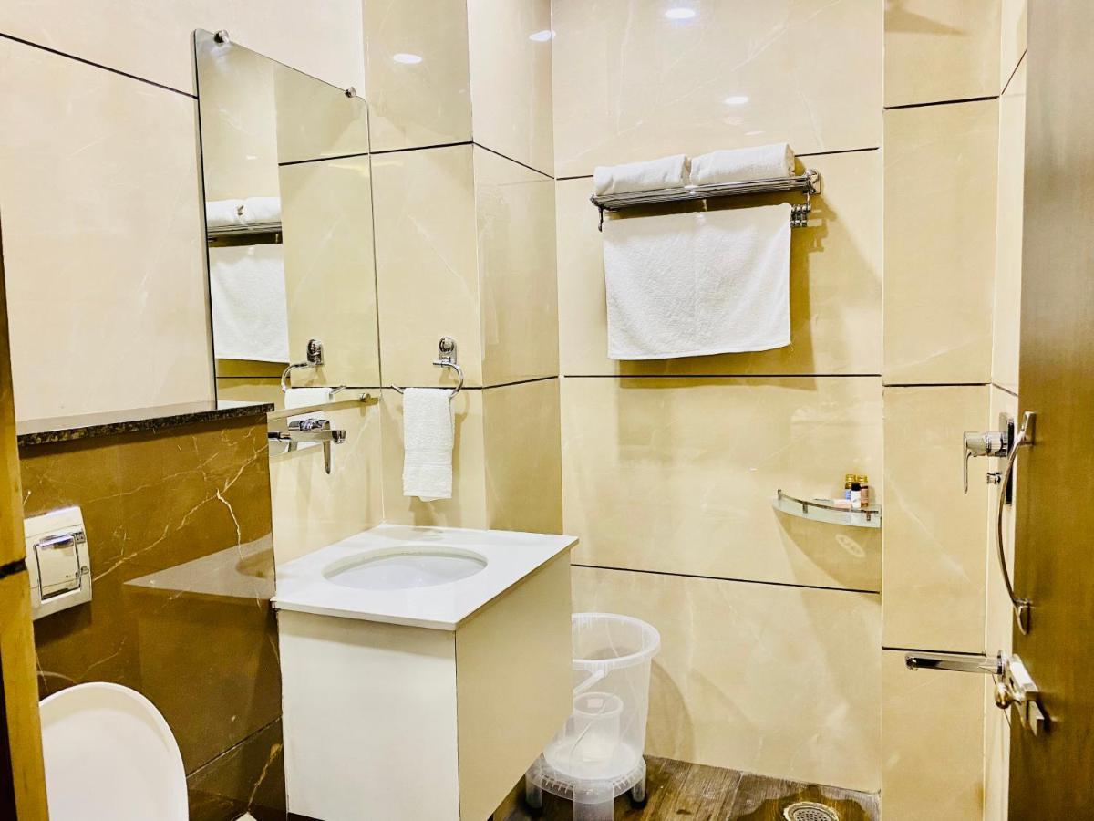 Hotel White House By An Hotels - Walking Distance From Golden Temple Amritsar Exterior foto