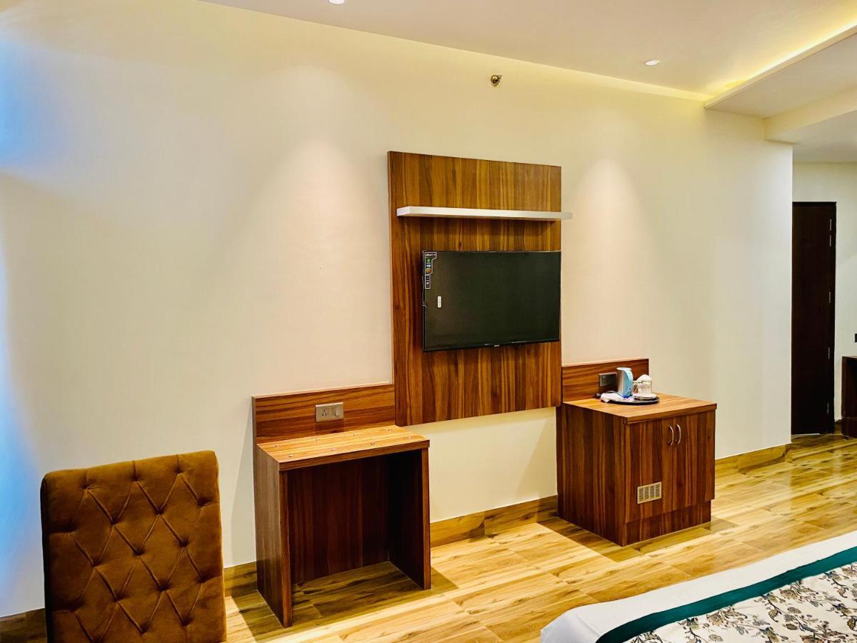 Hotel White House By An Hotels - Walking Distance From Golden Temple Amritsar Exterior foto