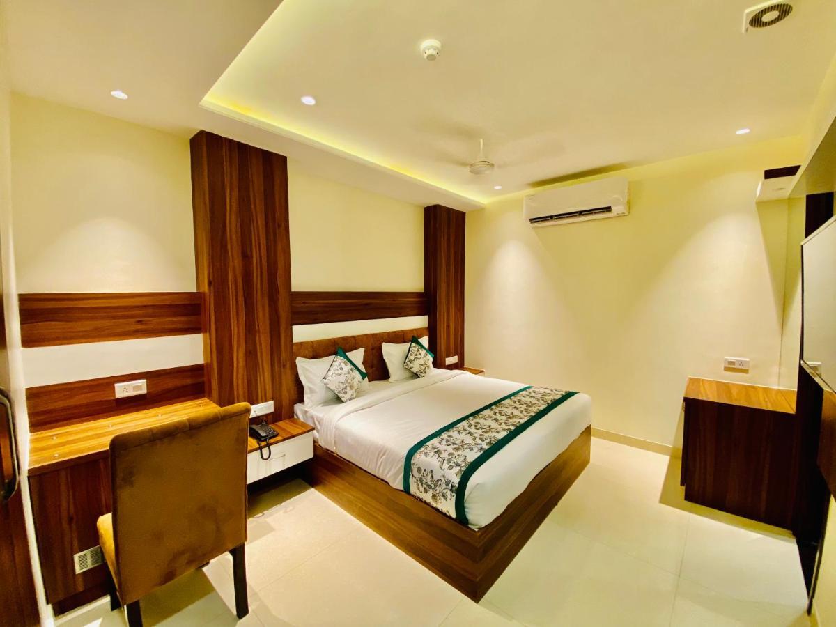 Hotel White House By An Hotels - Walking Distance From Golden Temple Amritsar Exterior foto