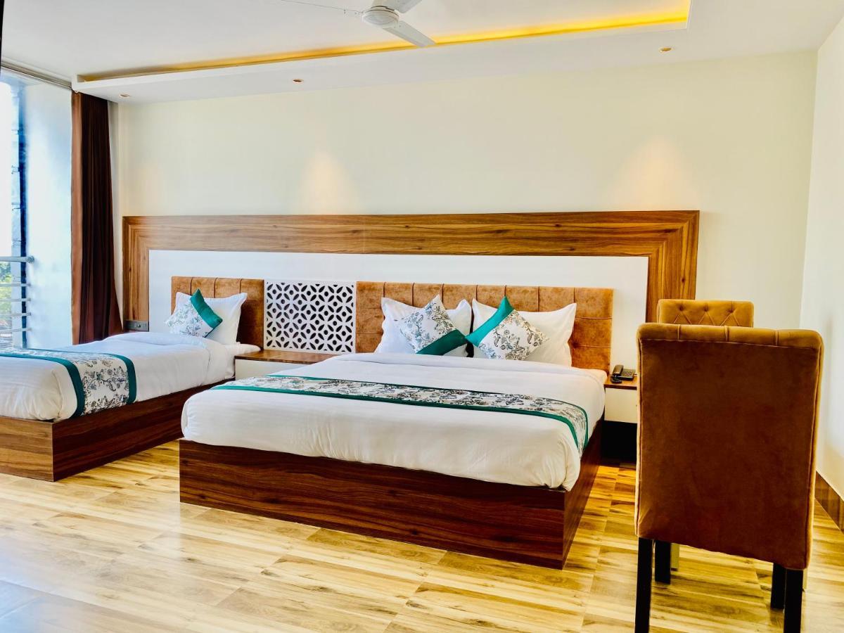 Hotel White House By An Hotels - Walking Distance From Golden Temple Amritsar Exterior foto