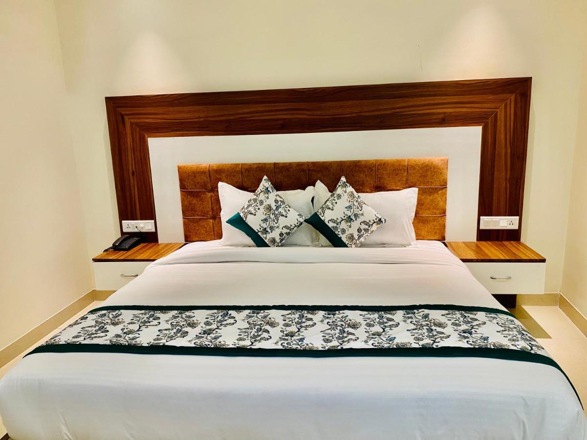 Hotel White House By An Hotels - Walking Distance From Golden Temple Amritsar Exterior foto