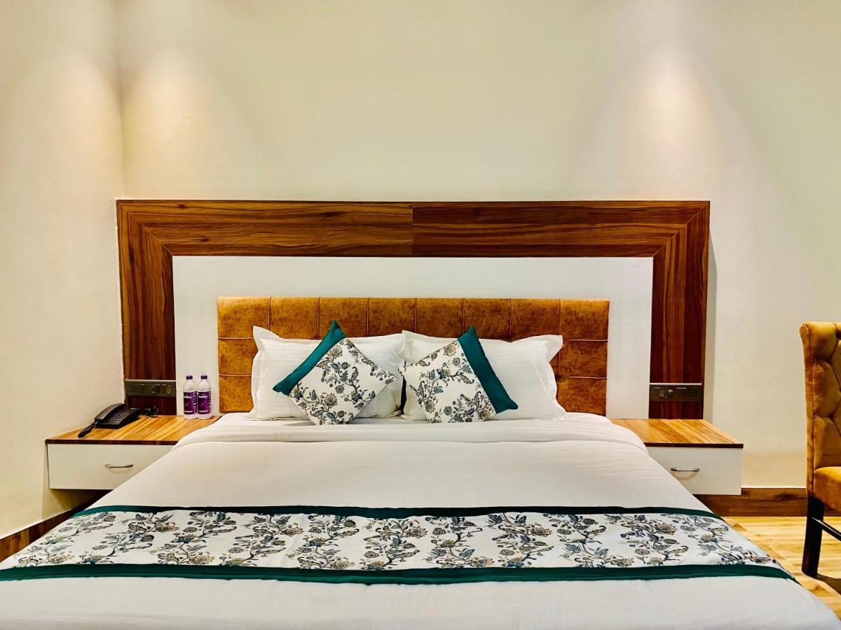 Hotel White House By An Hotels - Walking Distance From Golden Temple Amritsar Exterior foto